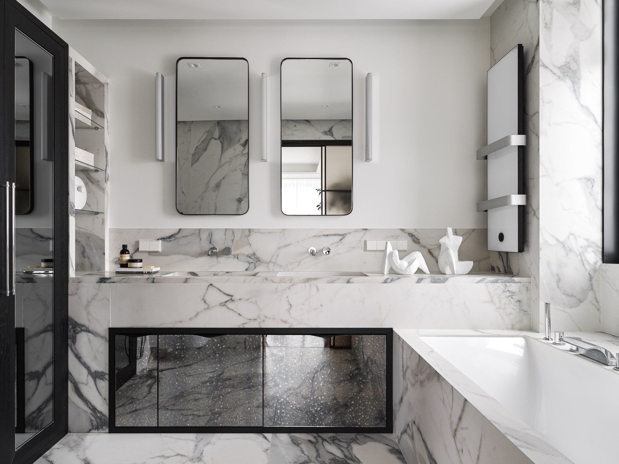 Мастер-санузел в квартире для большой семьи в ЖК Фили Сити