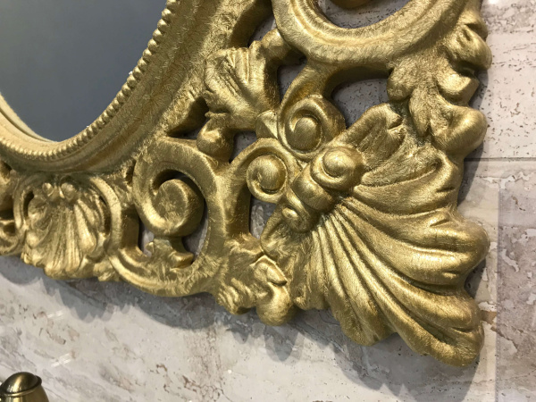 Зеркало 950х725 в раме золото Прагматика M-753-02