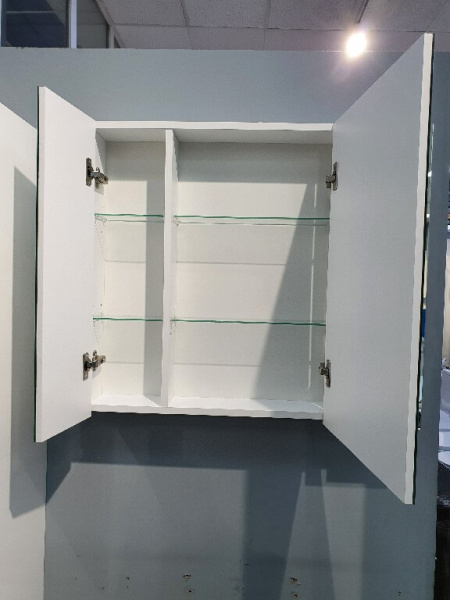 Зеркальный шкаф 800х700 Lande DIBORG 772105